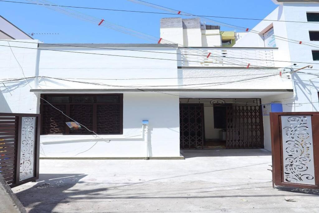 Heritage Home With 3 Bed/3 Bath With Kitchen In A Residential Neighborhood. 马杜赖 外观 照片