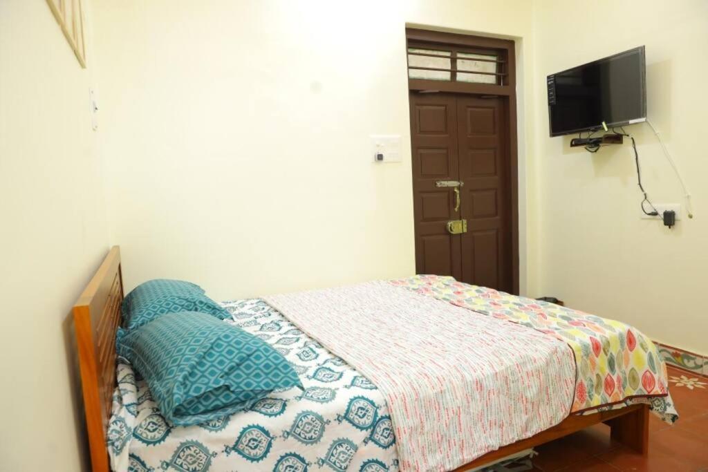 Heritage Home With 3 Bed/3 Bath With Kitchen In A Residential Neighborhood. 马杜赖 外观 照片