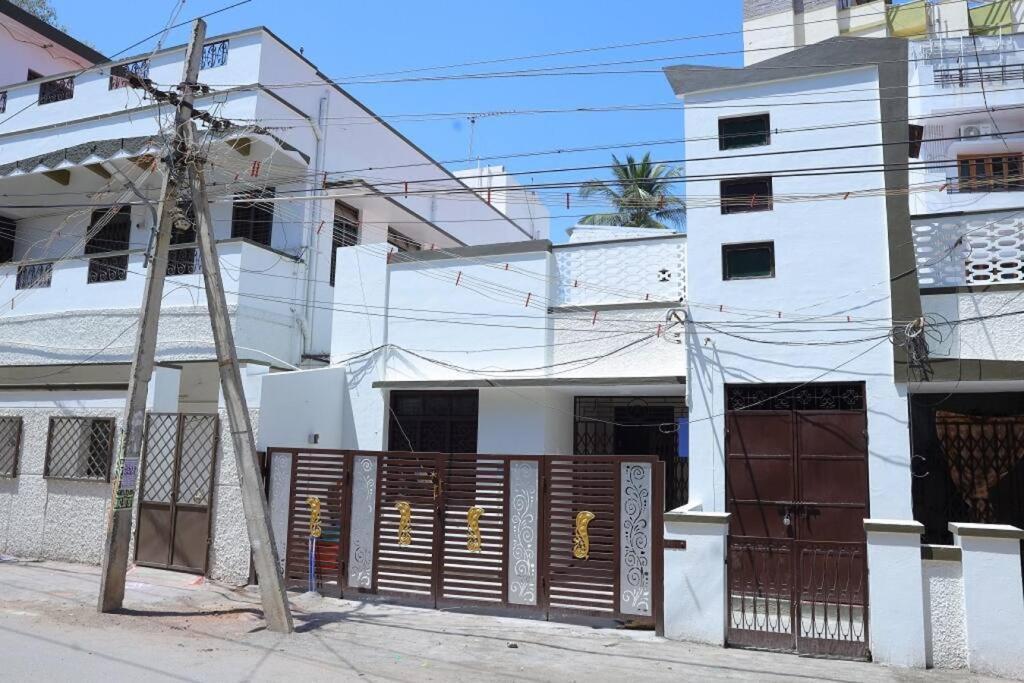 Heritage Home With 3 Bed/3 Bath With Kitchen In A Residential Neighborhood. 马杜赖 外观 照片