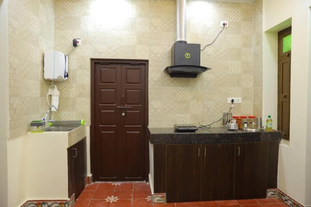 Heritage Home With 3 Bed/3 Bath With Kitchen In A Residential Neighborhood. 马杜赖 外观 照片