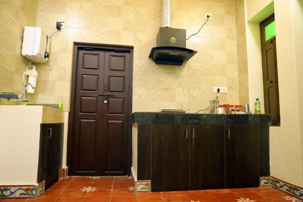 Heritage Home With 3 Bed/3 Bath With Kitchen In A Residential Neighborhood. 马杜赖 外观 照片