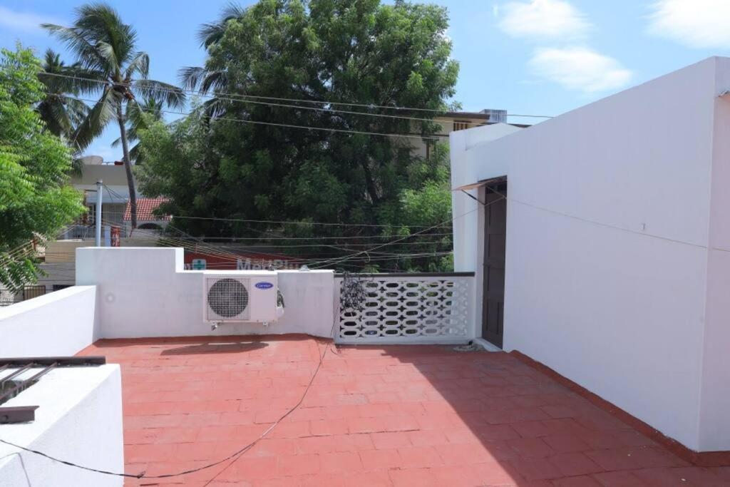 Heritage Home With 3 Bed/3 Bath With Kitchen In A Residential Neighborhood. 马杜赖 外观 照片